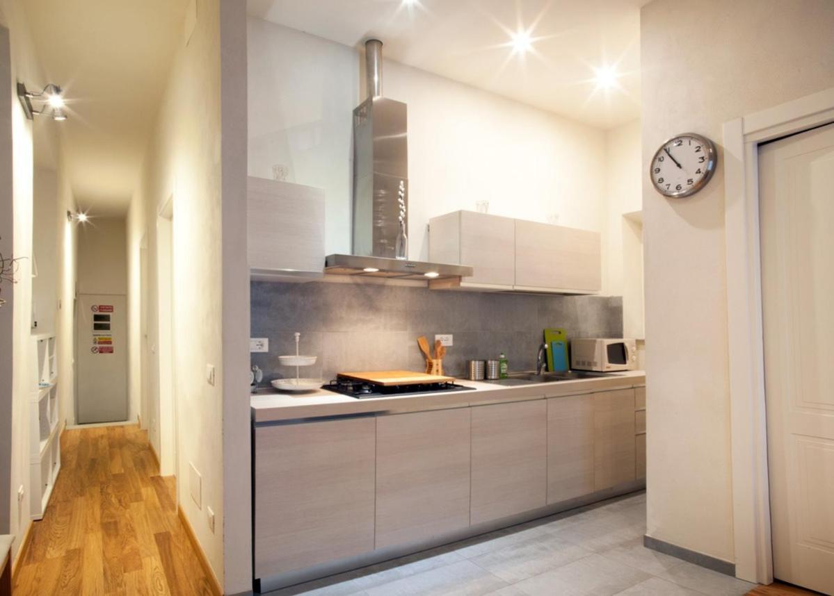 Suite Home Pisa Bagian luar foto